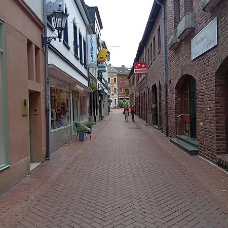 Altstadtnahe & Balkon & Ruhig 아파트 비에르센